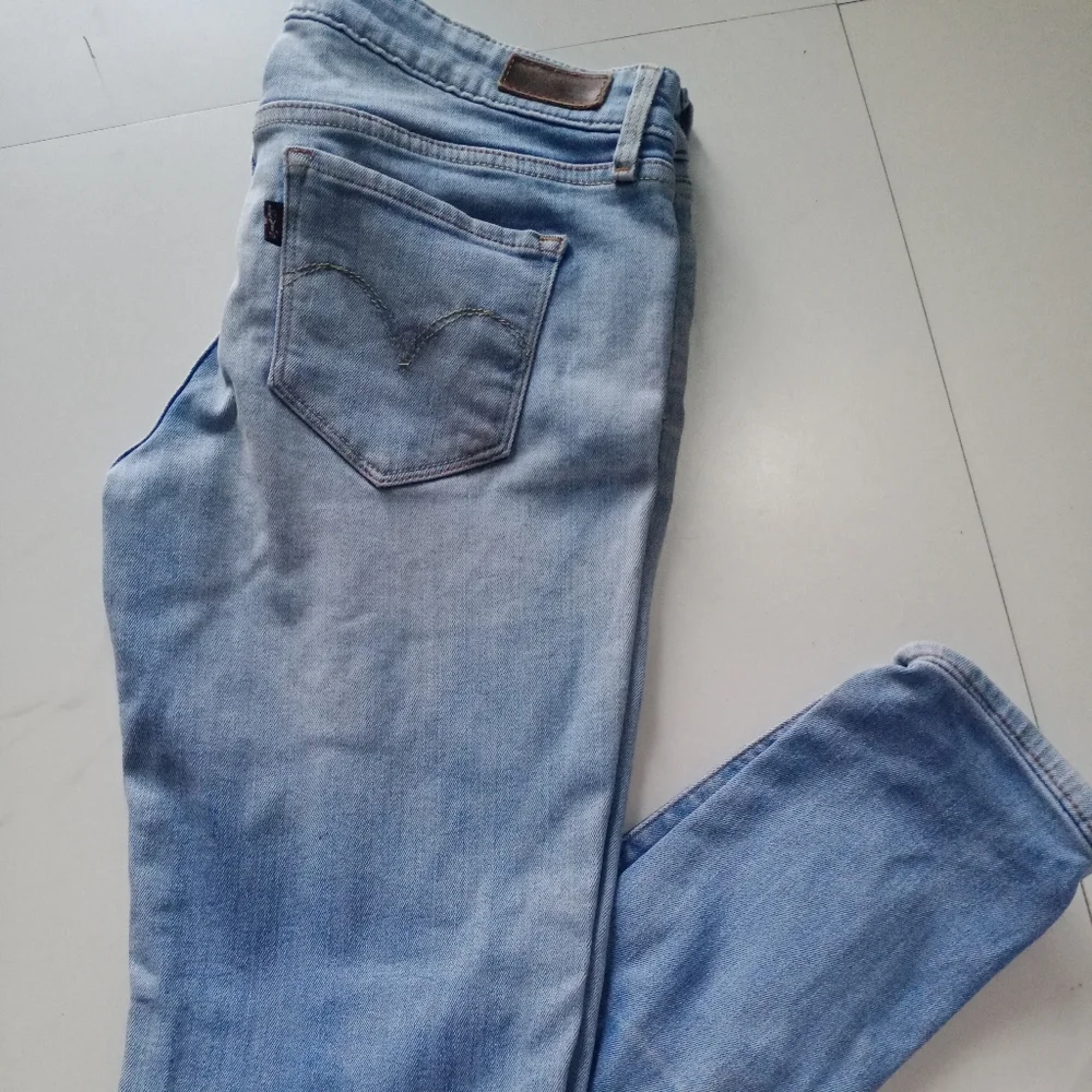 Levis Jeans Ice Blue Light Color . - Picture 1 of 10